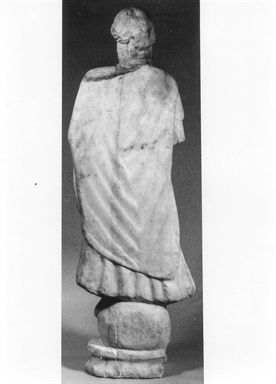 Statua